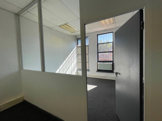 To Let commercial Property for Rent in Observatory Western Cape